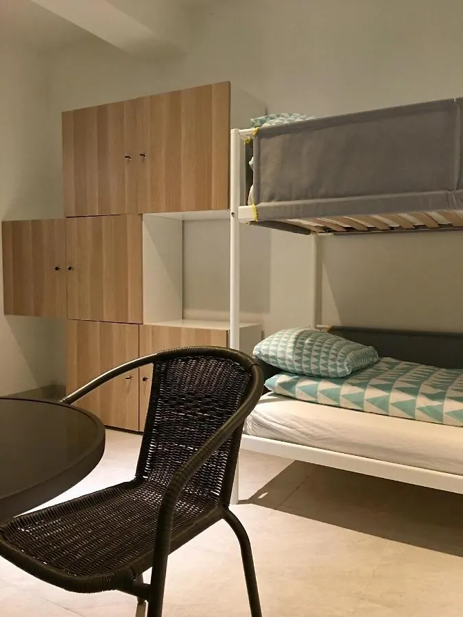 Orion Hostel Krakau 0*,