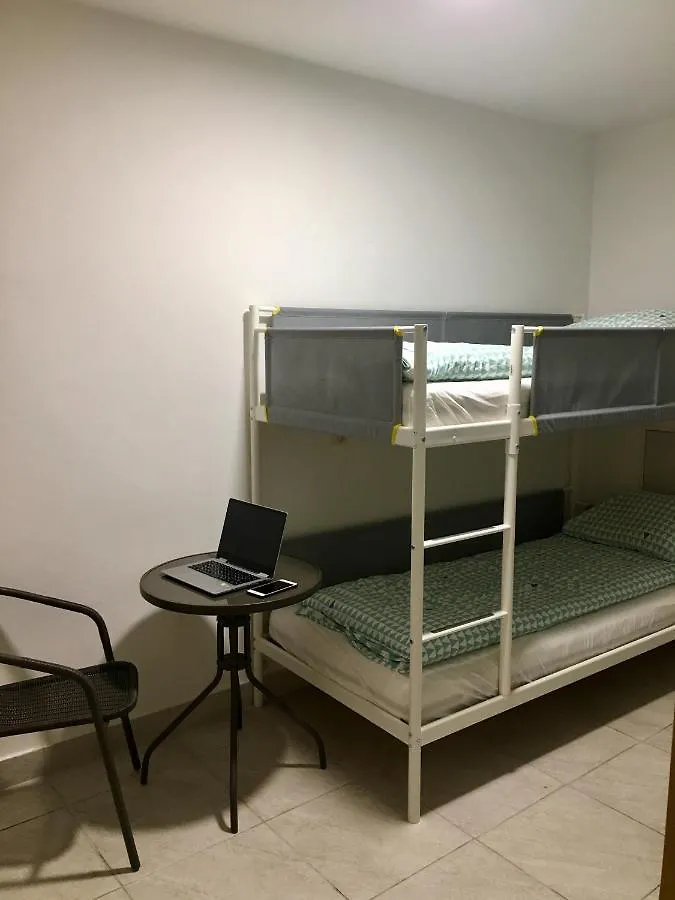 Orion Hostel Krakau Polen