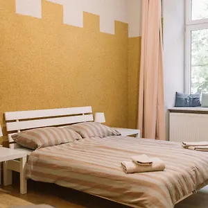 West13 Guest Krakau