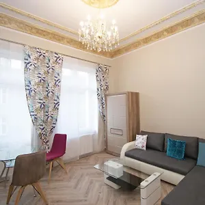 apartamenty-mikubo-wroclaw.hotelswroclaw.com/