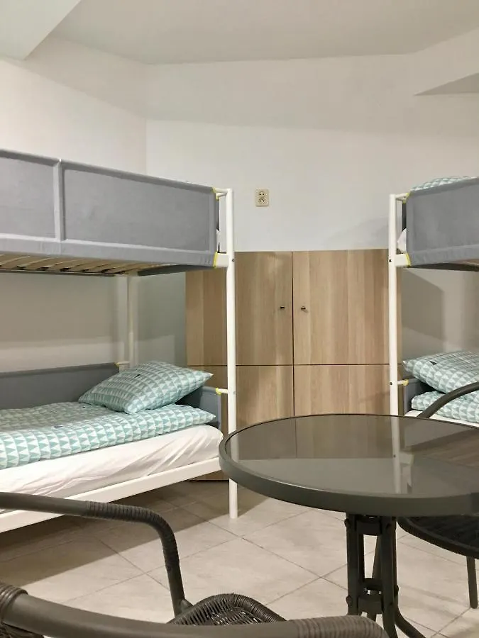 Albergue Orion Cracovia Hostal