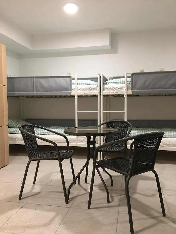 Hostal Albergue Orion Cracovia